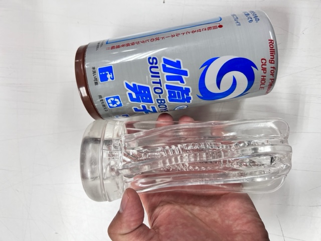 繰り返し使えるカップオナホは中身を取り外せる