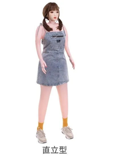 カワイイ系女子 リアルエアーラブドールの直立タイプ画像