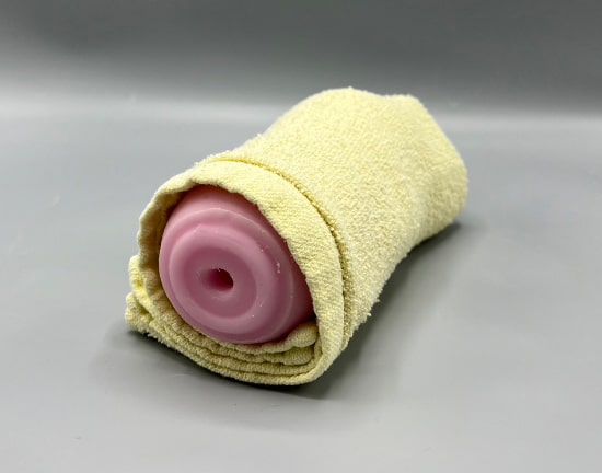 タオルで巻いたオナホ画像