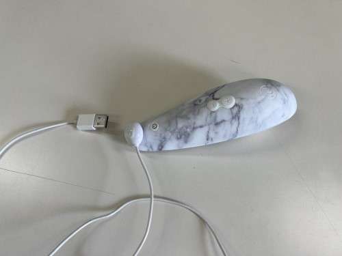 ウーマナイザーマリリンモンローエディション充電