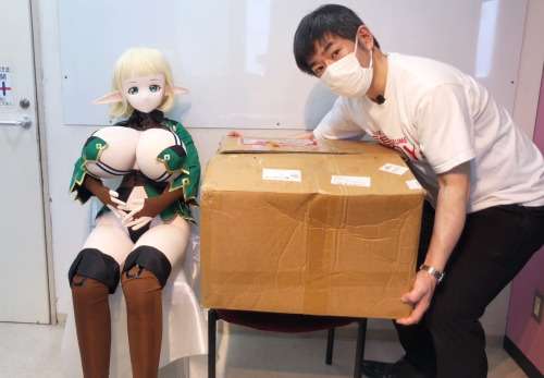 お届けするダンボール画像