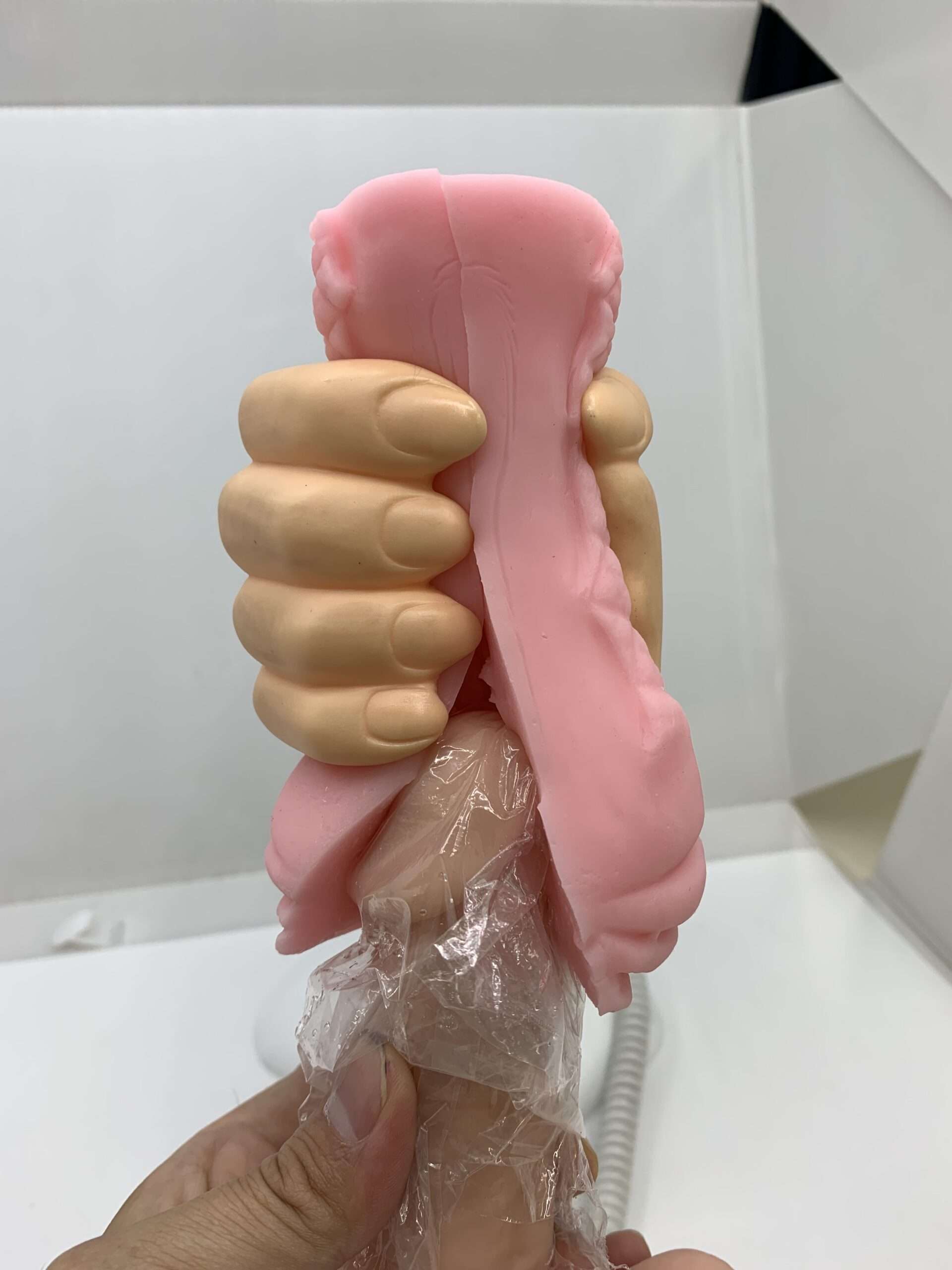 メンズSOMハンドオナホ着用画像
